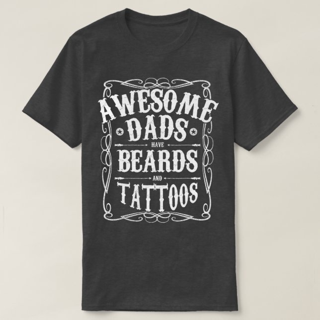 Camiseta Los Hombres Maravillosos Tads Tienen Barba Y Tatua (Diseño del anverso)