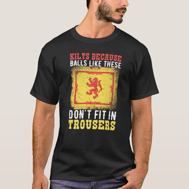 Camiseta Los Hombres Matan Porque Las Bolas Como Estas No S (Anverso)