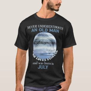 Camiseta Los hombres nunca subestiman a un anciano que ama