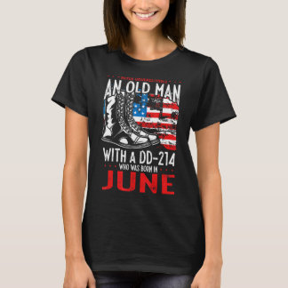 Camiseta Los Hombres Nunca Subestiman A Un Viejo Con Un Dd