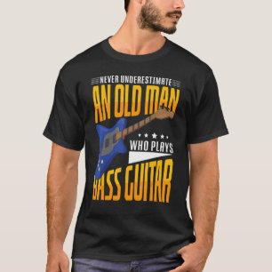 Camiseta Los Hombres Nunca Subestiman A Un Viejo Que Juega