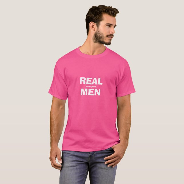Camiseta Los Hombres Reales Usan Camisas Rosa (Anverso completo)