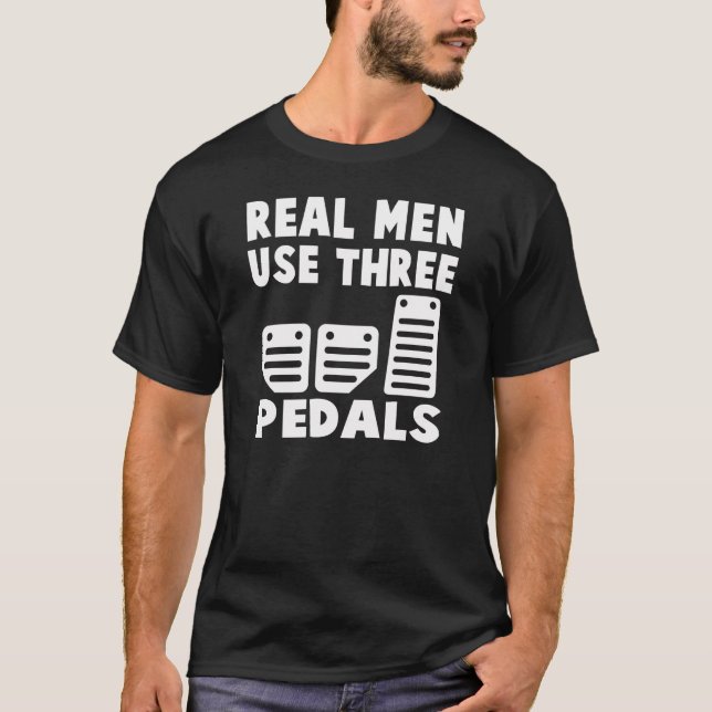 CAMISETA LOS HOMBRES REALES UTILIZAN TRES PEDALES (Anverso)