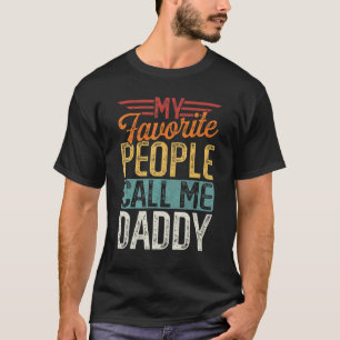Camiseta Los hombres retro mi gente favorita me llama papá 
