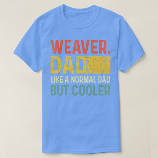 Camiseta Los Hombres Tejen A Papá Como Un Papá Normal Pero  (Diseño del anverso)