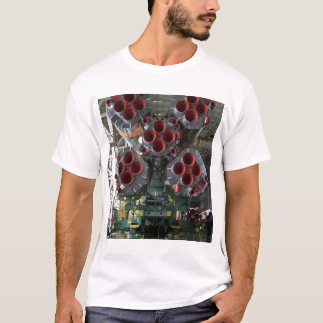 Camiseta Los impulsores de la nave espacial Soyuz TMA-14 (Anverso)