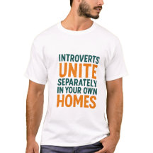 Los introvertidos se unen por separado en sus prop