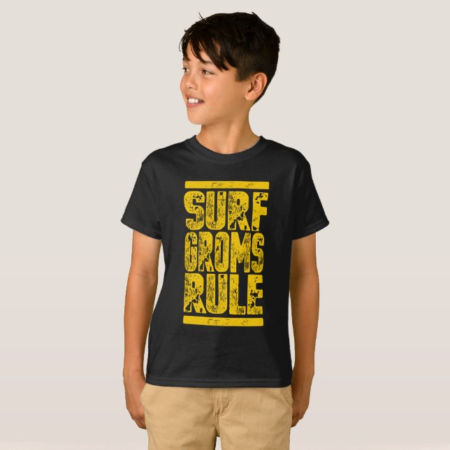 Camiseta ¡¡¡Los jóvenes surfistas mandan!!! (amarillo) (Anverso completo)