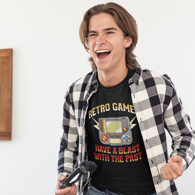 Camiseta Los juegos retro tienen una explosión con el pasad (Subido por el creador)