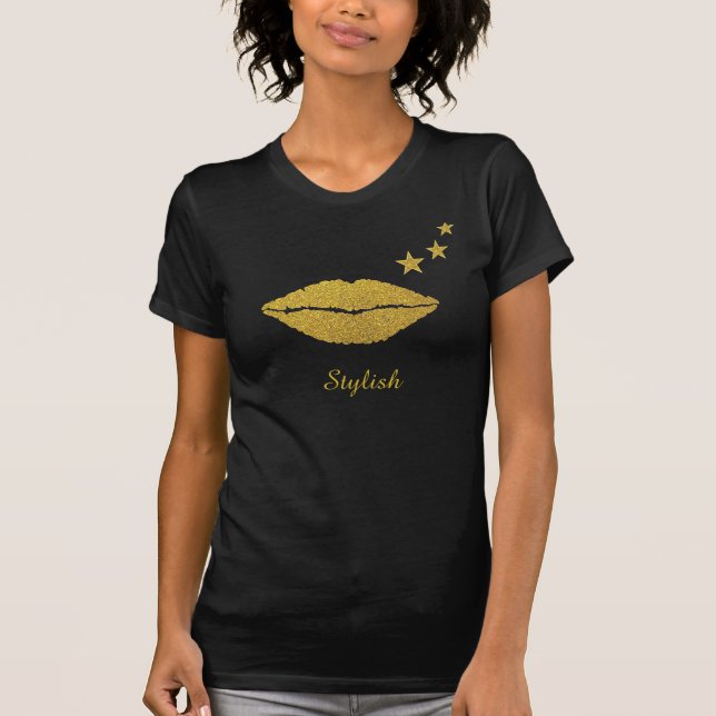 Camiseta Los labios, caligrafía y estrellas brillantes en o (Anverso)