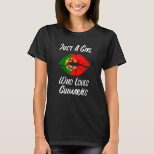 Camiseta Los labios y la boca aman la bandera portuguesa de