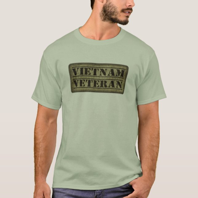 Camiseta Los militares del veterano de Vietnam revisan (Anverso)