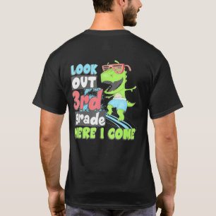 Camiseta Los niños miran el tercer grado aquí que vengo