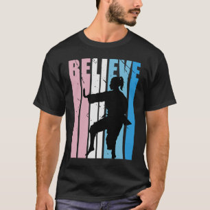 Camiseta Los Niños Retro Karate Creen Motivacionalmente Pra