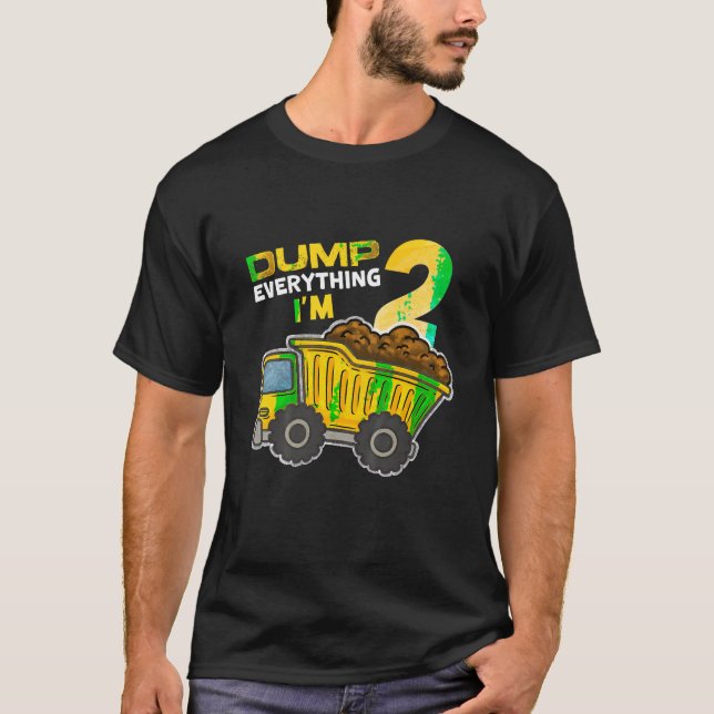 Camiseta Los niños tiran todo lo que tengo 2 camiones de 2  (Anverso)