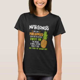 Camiseta Los Nutricionistas Son Como Las Piñas.
