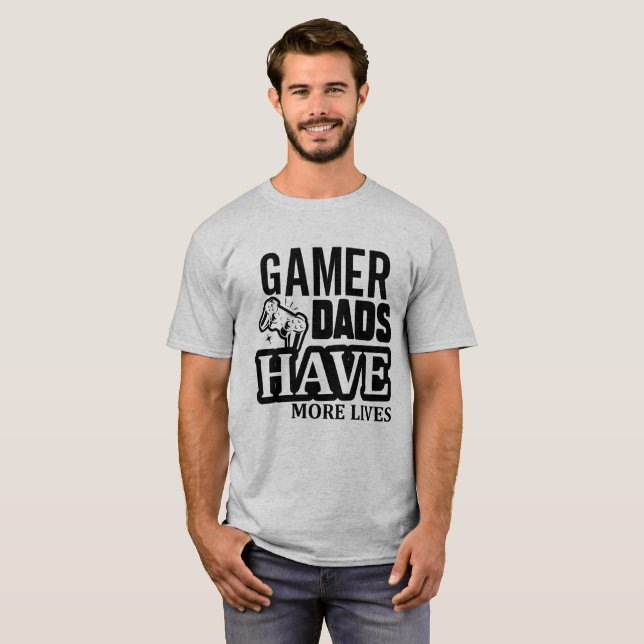 Camiseta Los Papás De Juego Tienen Más Vidas (Anverso completo)