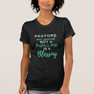 Camiseta Los pastores son especiales, pero la esposa de un