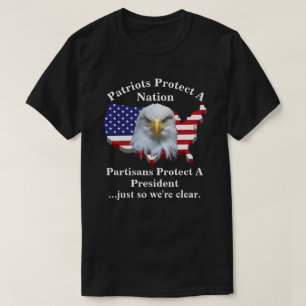 Camiseta Los Patriotas Protegen A Una Nación......Los parti