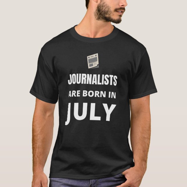 Camiseta Los periodistas nacen en julio (Anverso)