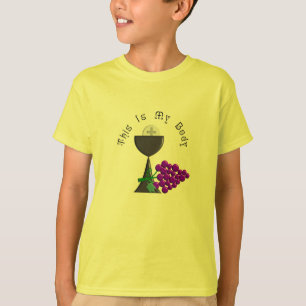 Camiseta Los regalos del anfitrión de la cáliz y de la