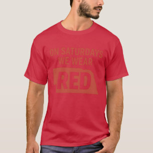 CAMISETA LOS SÁBADOS USAMOS ROJO