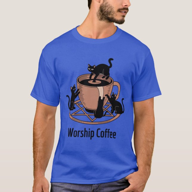 Camiseta Los sombríos gatos del Señor adoran el café, adora (Anverso)