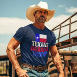 Camiseta Los texanos contra los demócratas de Trump en Texa<br><div class="desc">Gente anti Trump que vive en Texas. Si eres un demócrata texano contra Donald Trump por la presidencia,  muéstralo con esta camiseta de la bandera de Texas roja,  blanca y azul que dice texanos contra Trump.</div>