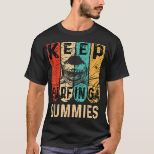 Camiseta Los tiburones divertidos siguen surfeando