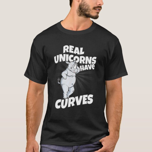 Camiseta Los Unicornios Reales Tienen Curvas De Rhinocorn (Anverso)
