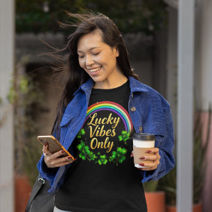 Camiseta Los Vibes afortunados solo hacen un arco iris de c
