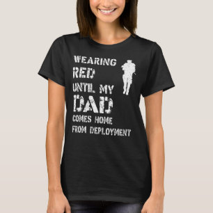 Camiseta Los Viernes Nos Vemos Rojos Hasta Que Mi Papá Lleg