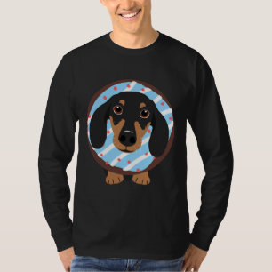 Camiseta Love Black And Tan Dachshund Sausage Dog And Donut