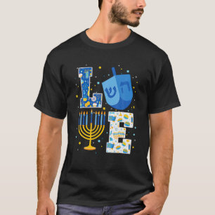 Camiseta LOVE Cute Hanukkah Decoraciones Dreidel Menorah