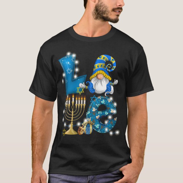 Camiseta LOVE Gnome Hanukkah Decoraciones Chanukah (Anverso)