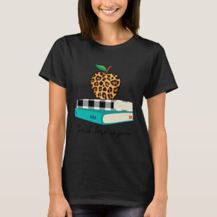 Camiseta Love Inspire Leopard Print Apple Teacher Funny Gif