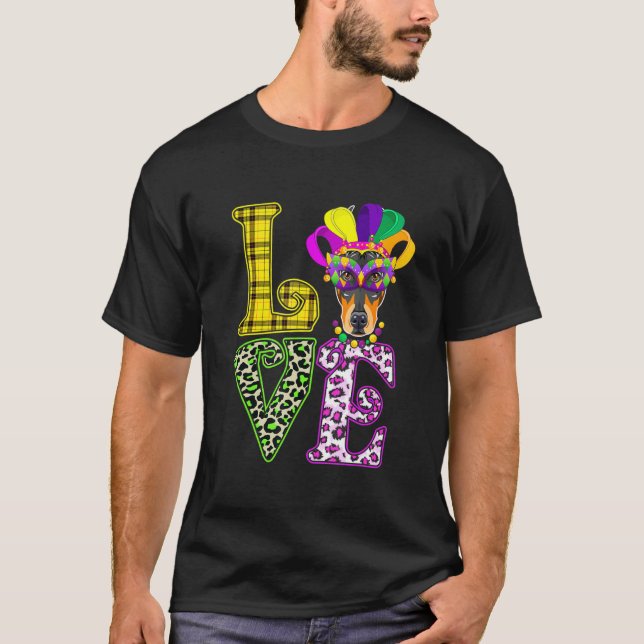 Camiseta Love Mardi Gras Doberman Dog Dad Dog Mom (Anverso)
