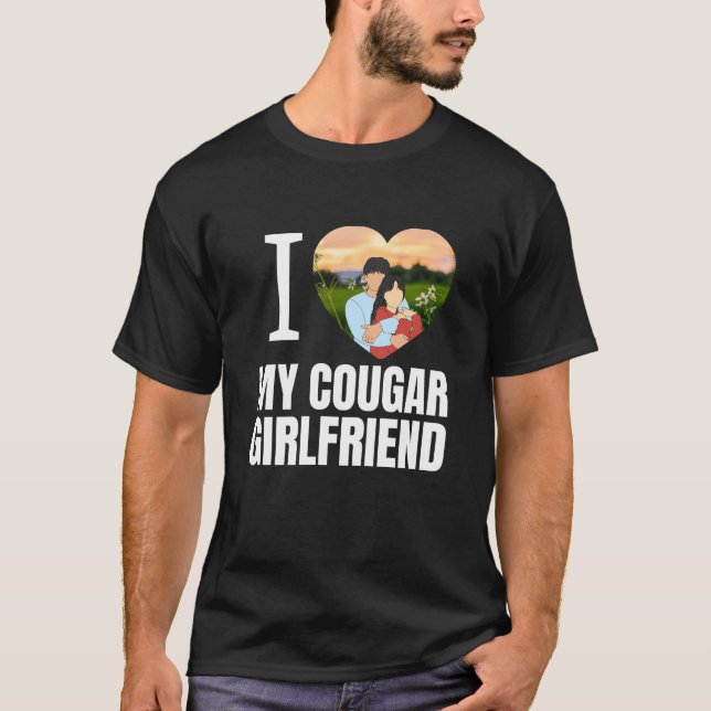 Camiseta Love My Cougar Funny Older Girlfriend Dating Quote (Anverso)