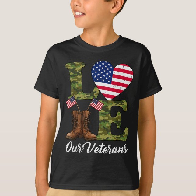Camiseta Love Our Veterans Usa Flag Heart Patriotic Army Mi (Anverso)