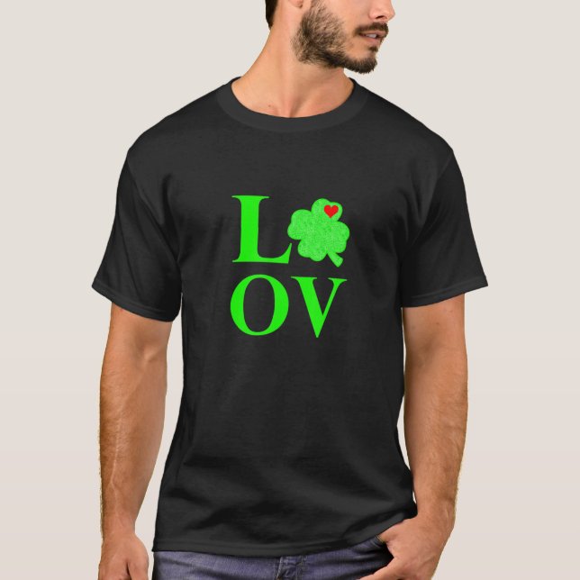 Camiseta Love Saint Patricks Day Shamrock Hearts St Patrick (Anverso)