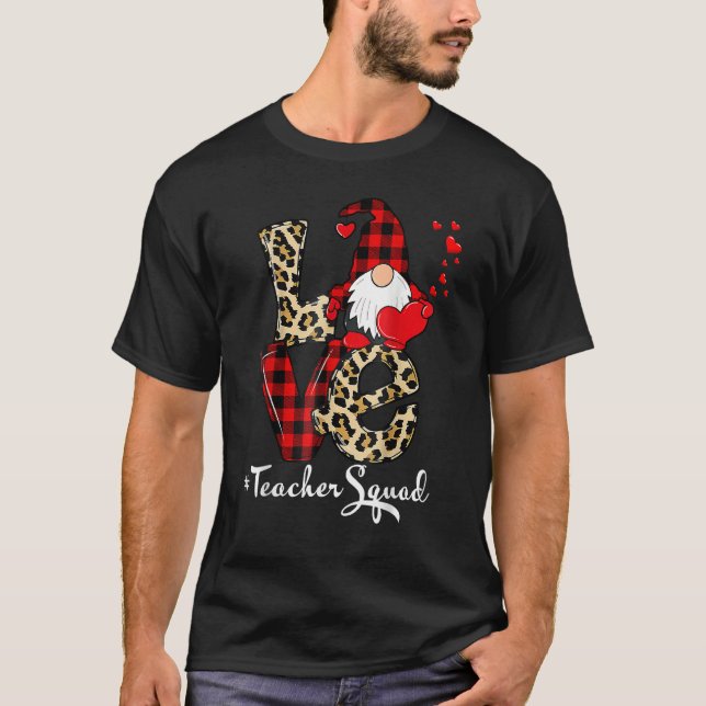 Camiseta Love Teacher Squad Gnome Hearts Valentines Gnome T (Anverso)