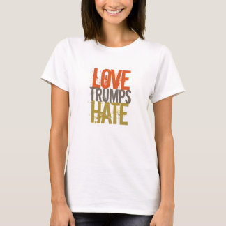 Camiseta Love Trump Hate Tee