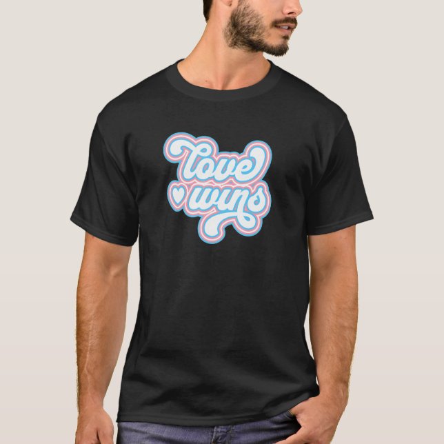 Camiseta Love Wins Trans Pride Transgender Flag LGBTQ+ Retr (Anverso)