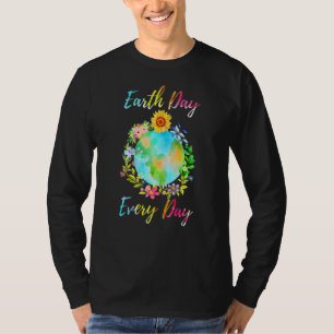 Camiseta Love World Earth Day 2022 Planet Environmental Flo