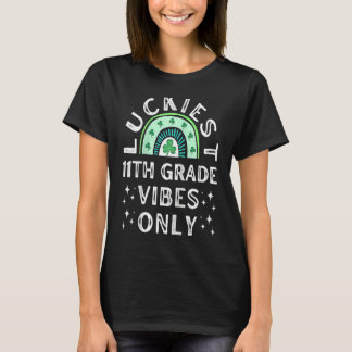 Camiseta Luckiest 11th Grade Vibes St Patrick Day High Scho