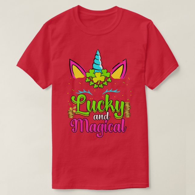 Camiseta Lucky And Magical Unicorn St Patricks Shenanigans  (Diseño del anverso)