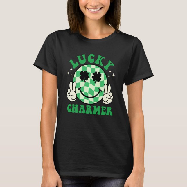Camiseta Lucky Charmer Shamrock Groovy St Patrick's Day Iri (Anverso)