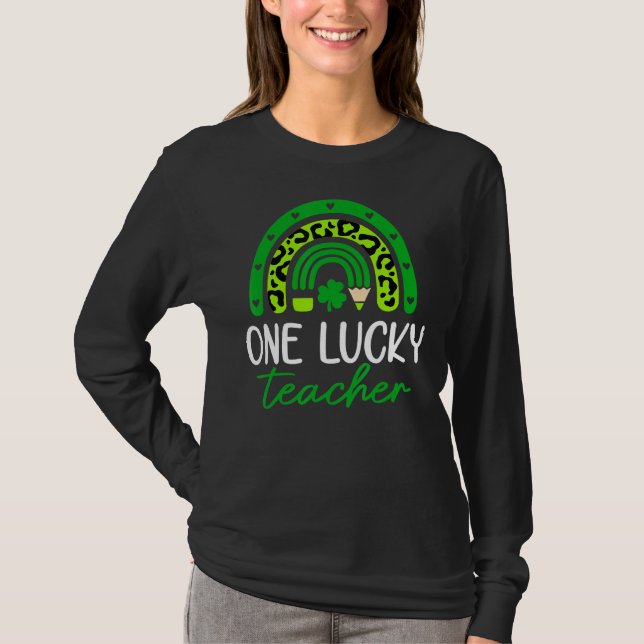 Camiseta Lucky Teacher Leopard Rainbow St Patricku2019 (Anverso)