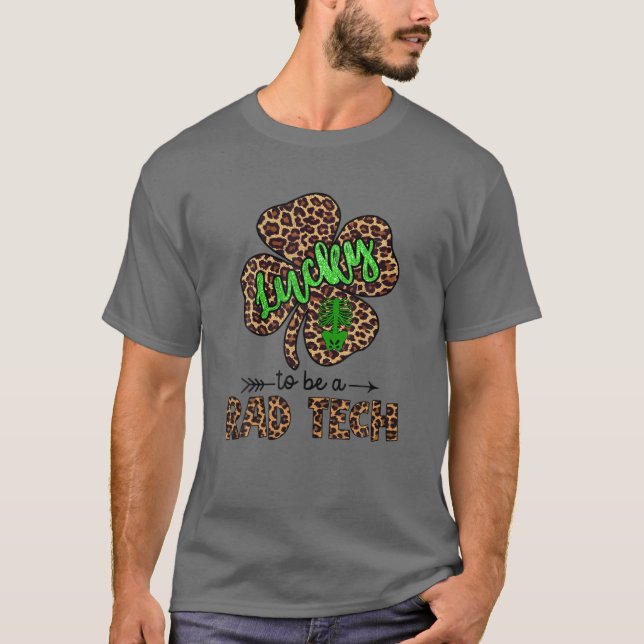 Camiseta Lucky To Be A Rad Tech Leopard Shamrock St Patrick (Anverso)