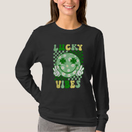 Camiseta Lucky Vibes Happy St. Patrick's Day Shamrock